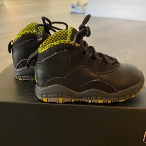 Jordan Retro 10 (toddler)